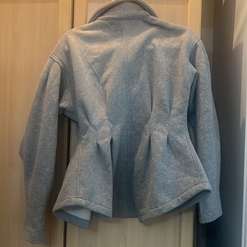 Beautiful Comfortable Jacket Could Be Worn During… - image 4